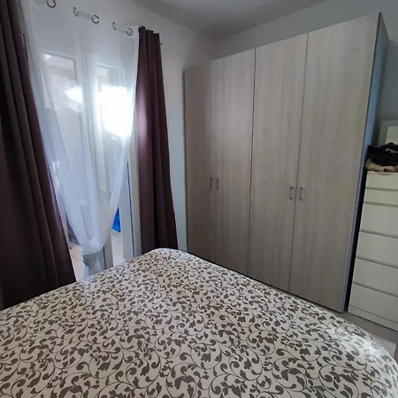 Veranda E Piscina Lägenhet