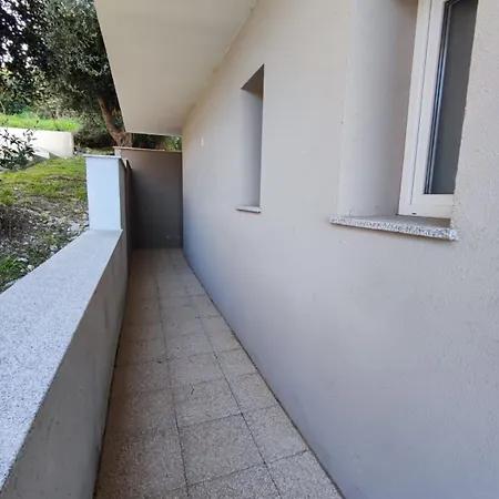 Veranda E Piscina Daire