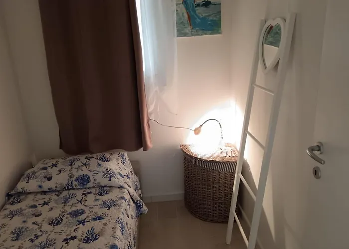 Veranda E Piscina Apartman